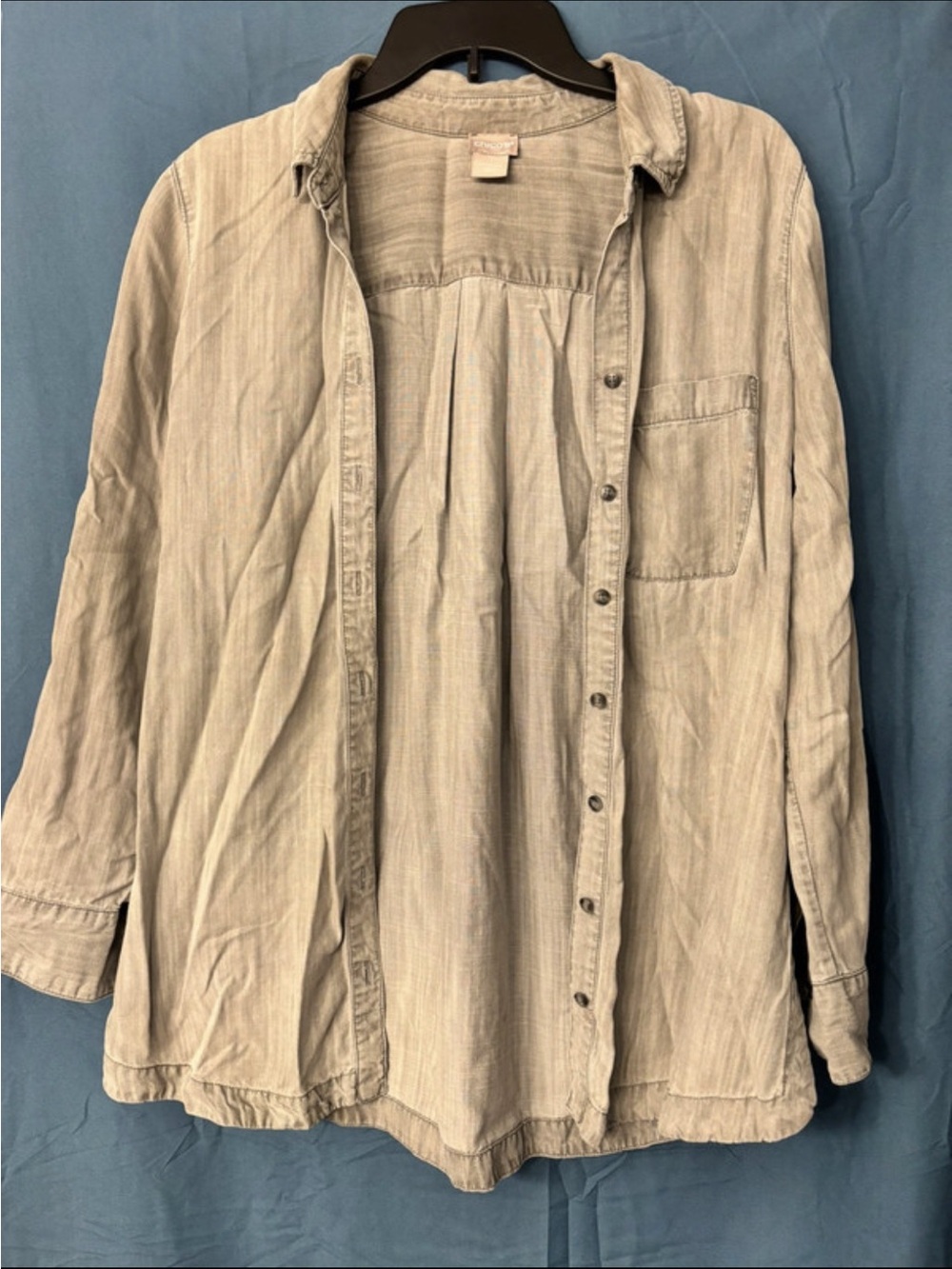 Chico's Light Grey Button-Down Shirt